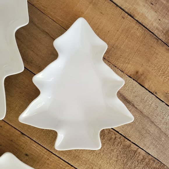 White ceramic appetizer and serving plates - Picture 7 of 9